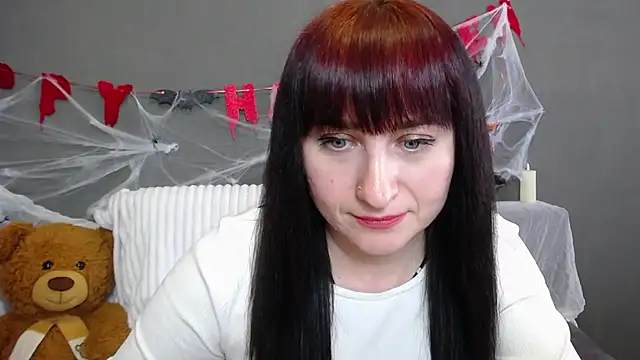 NinaFlawlees online show from October 18, 12:07 pm