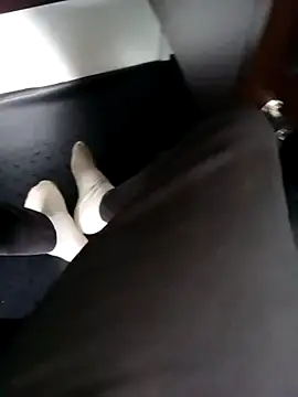 robinsan1010 online show from February 26, 11:32 am