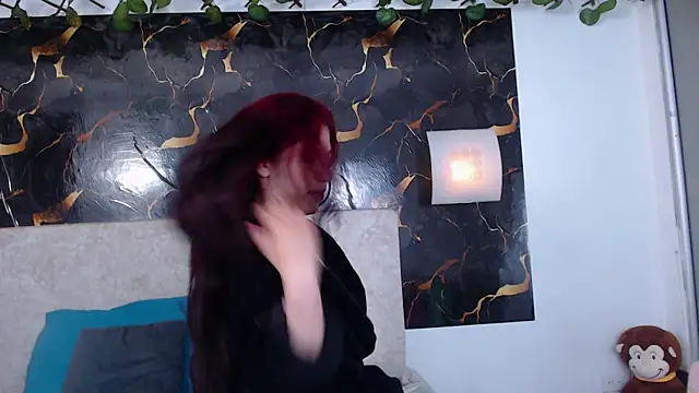 adriscute online show from April 1, 12:06 pm