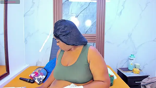 HannyMansonh online show from October 22, 4:01 am