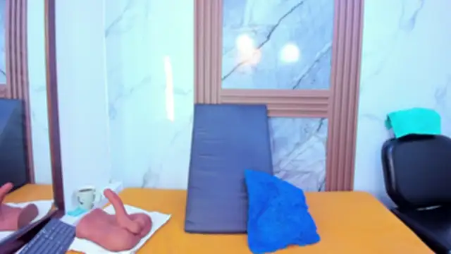 HannyMansonh online show from November 15, 3:21 am