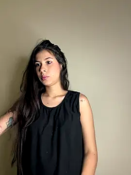 alia bashar online show from November 8, 2:48 am