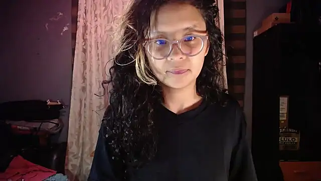 Hathorlove online show from March 4, 6:43 am