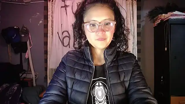 Hathorlove online show from February 17, 4:10 am