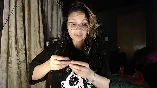 Hathorlove online show from November 3, 7:57 am