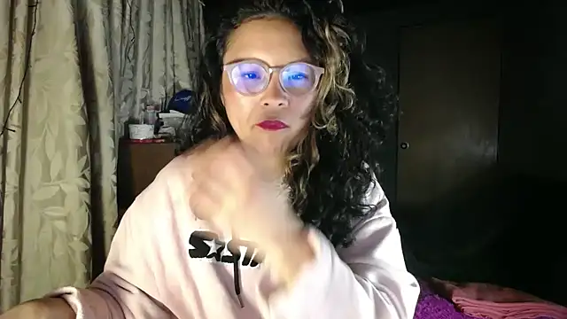 Hathorlove online show from November 28, 4:23 am