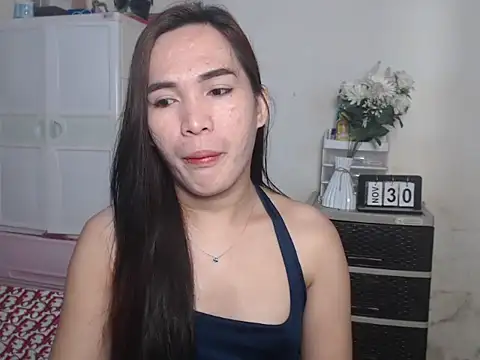 Snapshot of Msyensmith chatting on November 30, 12:22 am Msyensmith online show from November 30, 12:22 am