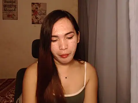 Msyensmith online show from March 20, 1:26 pm