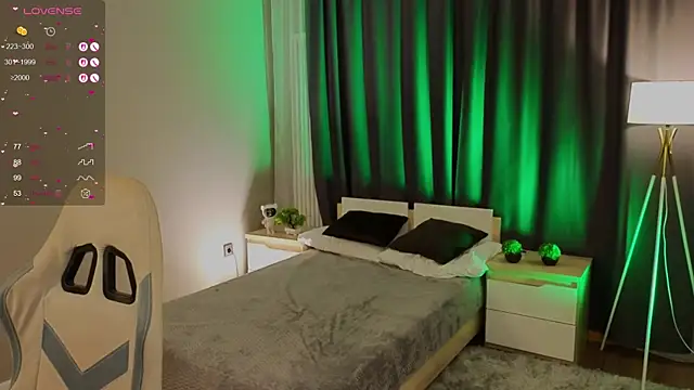 Snapshot of zelda_1 chatting on November 21, 3:11 pm zelda 1 online show from November 21, 3:11 pm