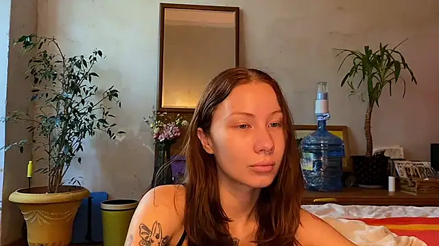 elfess online show from October 1, 7:24 am