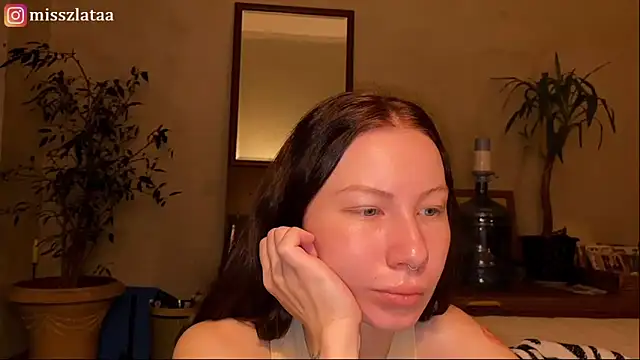 Snapshot of elfess chatting on November 13, 5:11 am elfess online show from November 13, 5:11 am