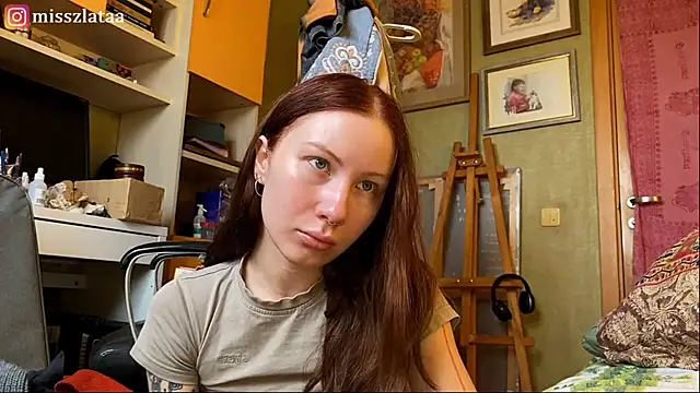 Snapshot of elfess chatting on December 18, 7:57 am elfess online show from December 18, 7:57 am