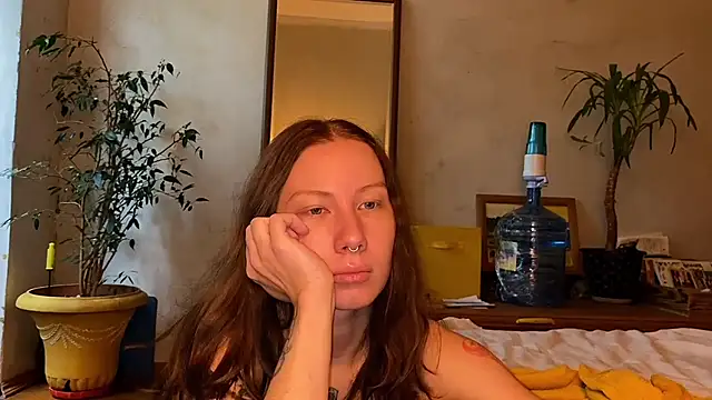 elfess online show from September 24, 10:33 am