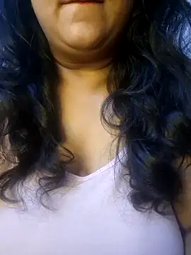 Snapshot of sassy_horny chatting on September 21, 7:30 pm sassy horny online show from September 21, 7:30 pm