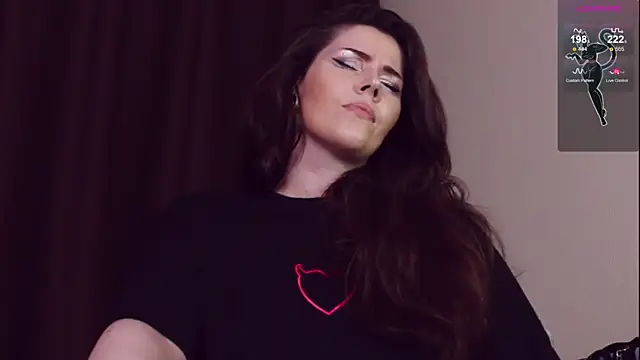 Luna Blake online show from February 12, 9:54 pm