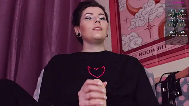 Luna Blake online show from February 15, 4:34 pm