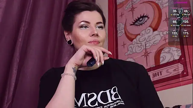 Luna Blake online show from February 22, 4:09 pm