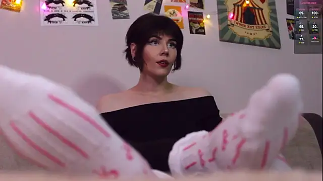 Luna Blake online show from April 19, 5:14 pm