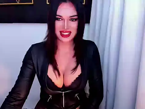 Snapshot of hotstellacumxxx chatting on July 10, 12:21 am hotstellacumxxx online show from July 10, 12:21 am