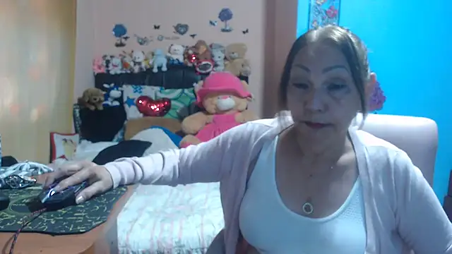 Snapshot of milfeddy_ chatting on September 15, 1:11 pm milfeddy online show from September 15, 1:11 pm