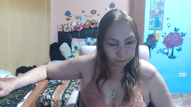 milfeddy  online show from April 14, 12:48 am