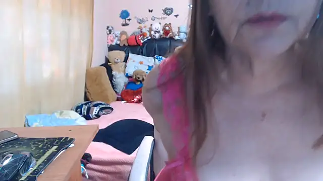 Snapshot of milfeddy_ chatting on June 12, 11:52 am milfeddy online show from June 12, 11:52 am