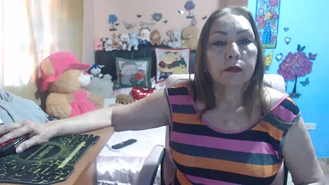 milfeddy  online show from December 19, 12:40 pm