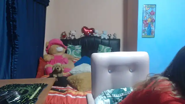 Snapshot of milfeddy_ chatting on March 6, 12:10 am milfeddy online show from March 6, 12:10 am