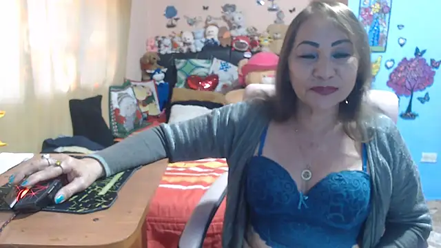 Snapshot of milfeddy_ chatting on November 8, 8:23 pm milfeddy online show from November 8, 8:23 pm