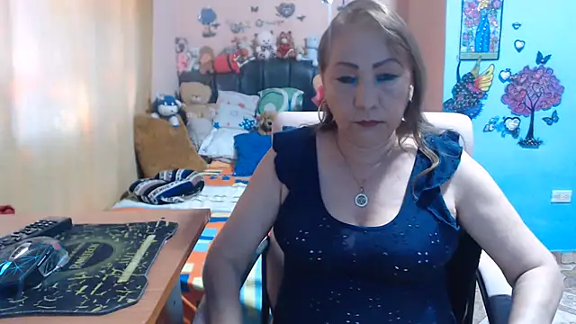 Snapshot of milfeddy_ chatting on June 26, 8:25 pm milfeddy online show from June 26, 8:25 pm