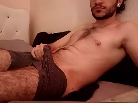 eigengrau  online show from October 26, 8:09 pm