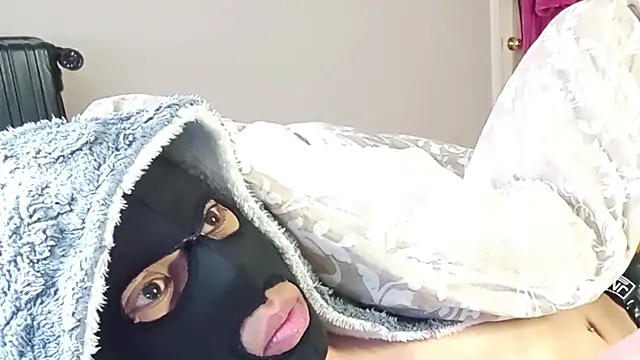 AmGuy23 online show from September 26, 8:59 pm