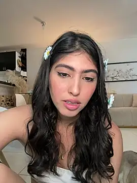 Snapshot of Gaby_zahir_ chatting on February 1, 4:22 pm Gaby zahir online show from February 1, 4:22 pm