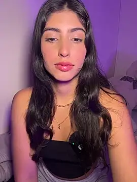 Snapshot of Gaby_zahir_ chatting on February 17, 4:48 pm Gaby zahir online show from February 17, 4:48 pm