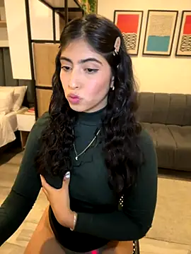 Snapshot of Gaby_zahir_ chatting on October 17, 1:53 am Gaby zahir online show from October 17, 1:53 am