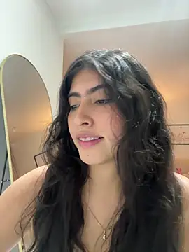 Snapshot of Gaby_zahir_ chatting on February 6, 1:10 pm Gaby zahir online show from February 6, 1:10 pm