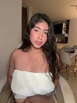 Snapshot of Gaby_zahir_ chatting on January 14, 12:56 pm Gaby zahir online show from January 14, 12:56 pm