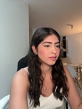 Snapshot of Gaby_zahir_ chatting on January 16, 9:48 am Gaby zahir online show from January 16, 9:48 am