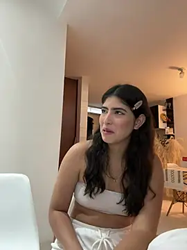 Snapshot of Gaby_zahir_ chatting on January 18, 12:04 pm Gaby zahir online show from January 18, 12:04 pm
