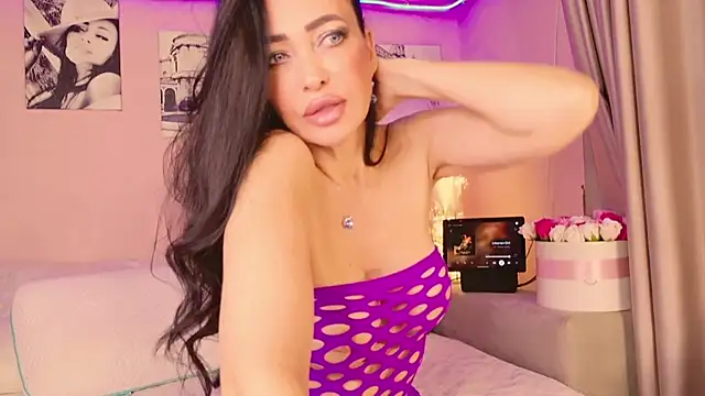 NaomiBlack35 online show from November 19, 7:03 pm