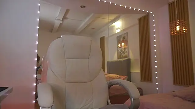 baby sammyy online show from November 2, 8:36 pm