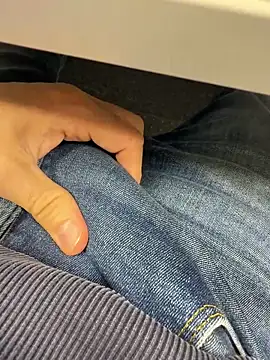 KielerMen online show from April 21, 2:03 am