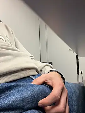 KielerMen online show from March 4, 2:08 am