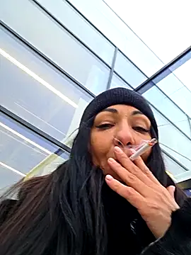 LeticiaWoods online show from February 6, 1:07 pm