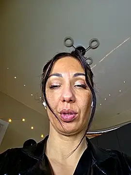 LeticiaWoods online show from January 11, 9:22 pm