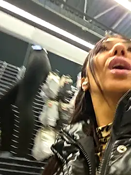 LeticiaWoods online show from October 19, 12:30 pm