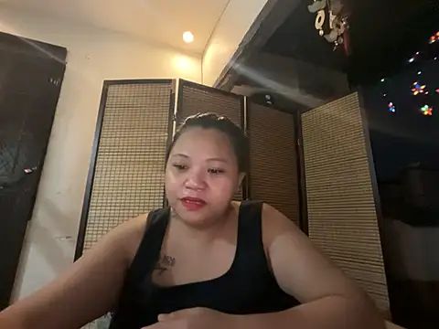Snapshot of Asianwow22 chatting on July 25, 12:44 pm Asianwow22 online show from July 25, 12:44 pm