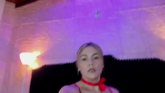 JennyRouse01 online show from April 7, 11:01 am