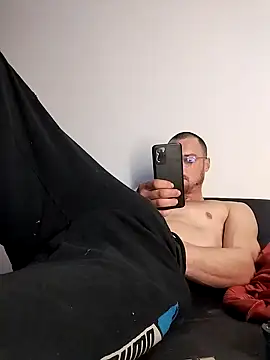 kgltintan online show from December 19, 1:50 am