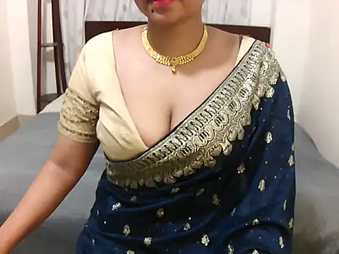 cutebengaligirl online show from March 11, 10:04 pm